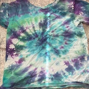 Vibrant Tie-Dye Short Sleeve Tee